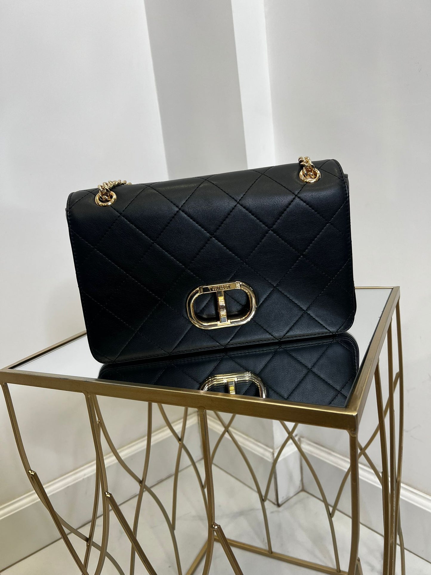 Borsa Twinset con chiusura Oval T